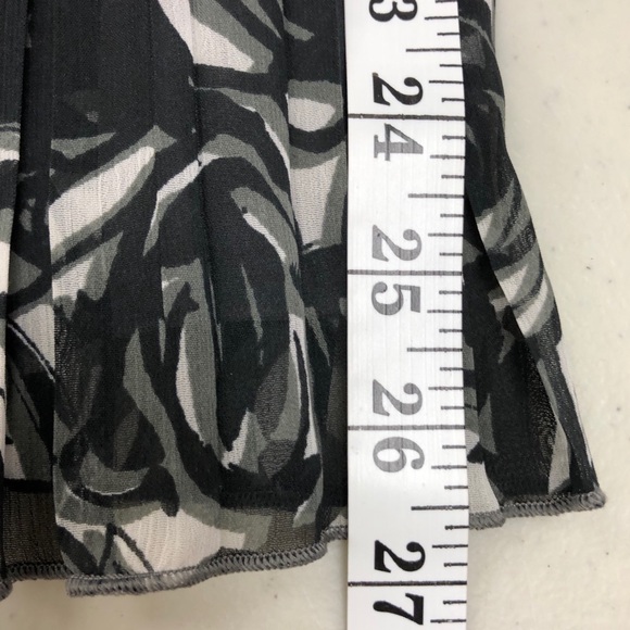 Fully Lined Flowing Pleated Skirt Knee Floral Liz - Picture 6 of 6